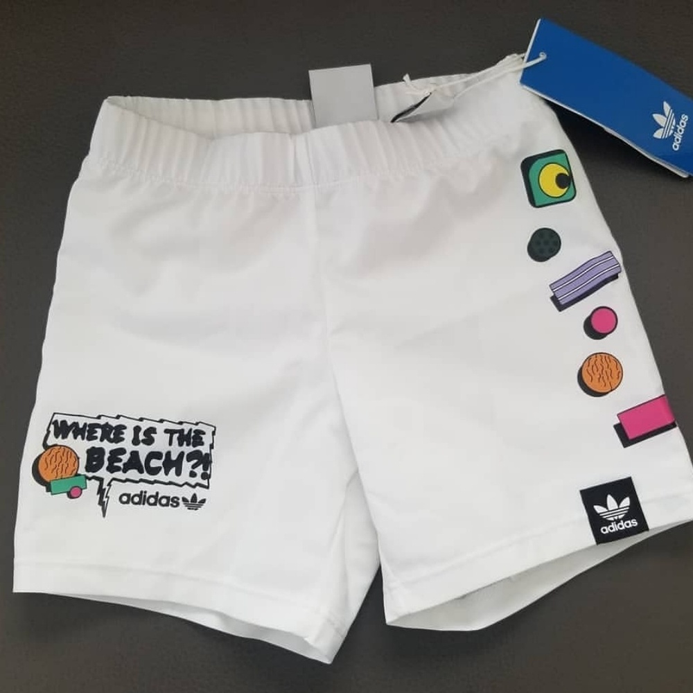Brand new girls shorts size 12 months
